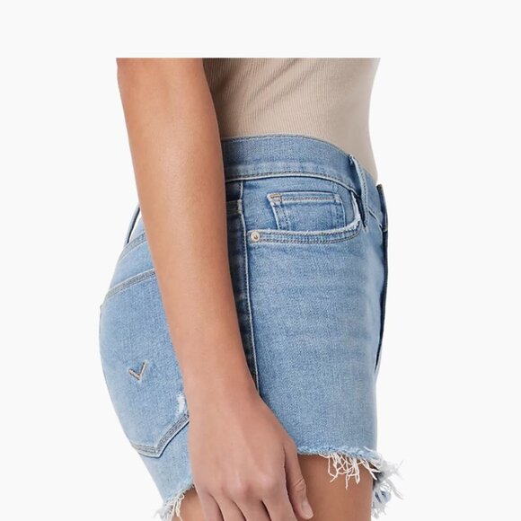 HUDSON GEMMA NWOT CUT OFF JEAN SHORTS SZ 26 - Picture 3 of 6